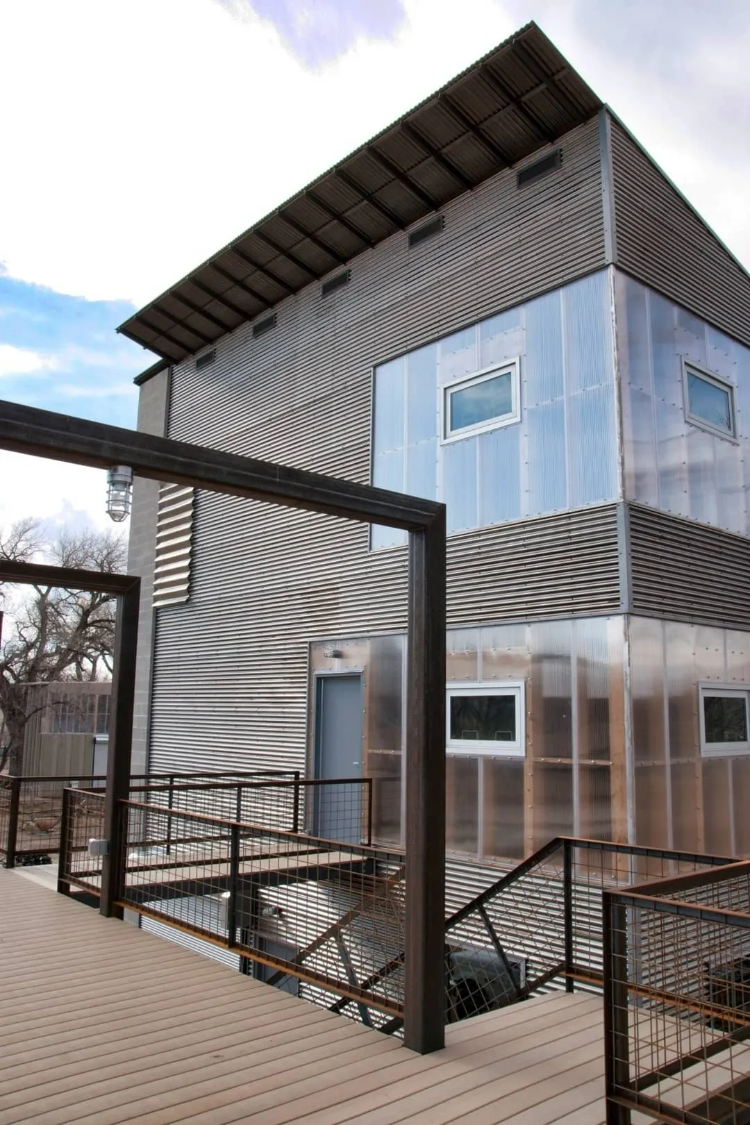 Durrell Art Studio - Exteriors