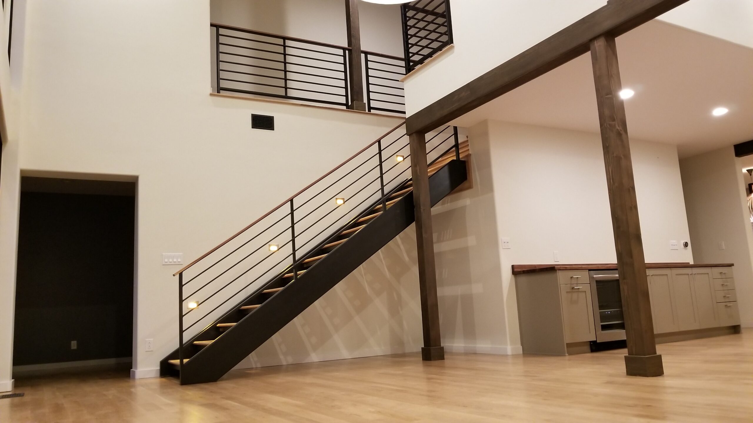 Kraii Residence - Interiors - Custom Home Accents