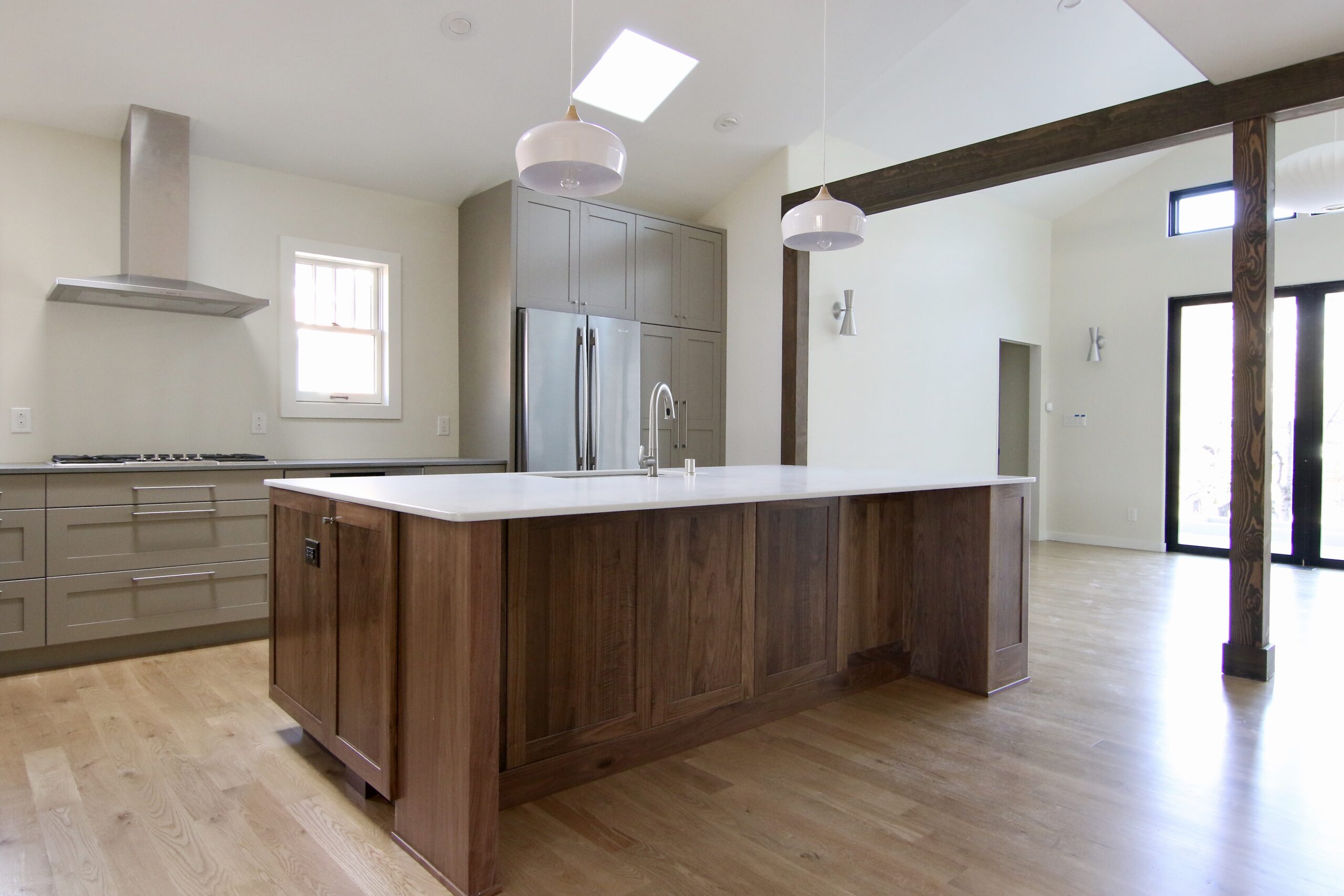 Kraii Residence - Interiors - Custom Home Accents