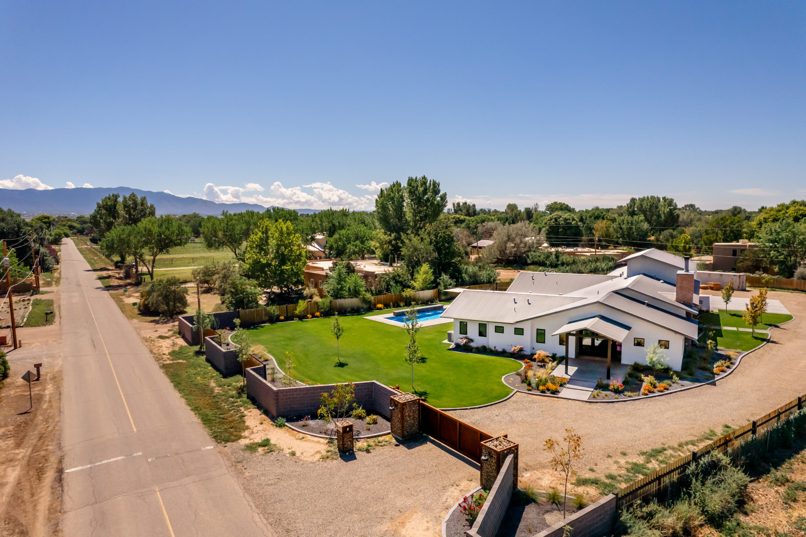 Poper Residence - Exterior - Property Views